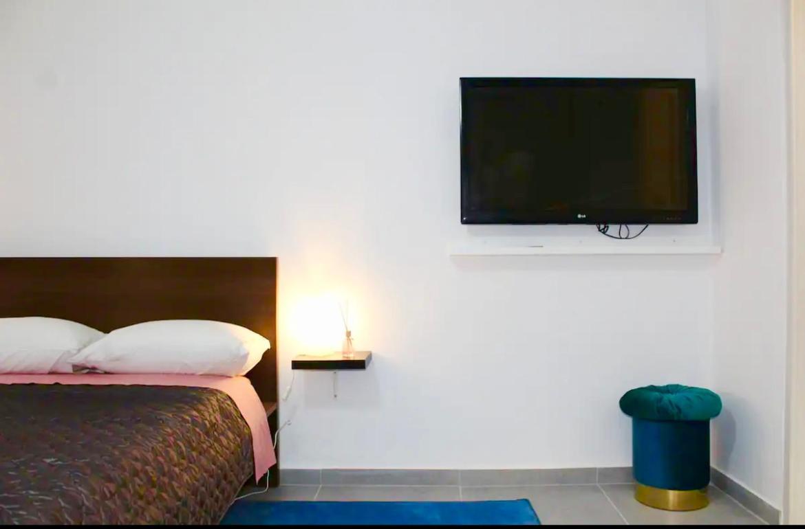 Cozy Apartment In Athens Center Exteriör bild