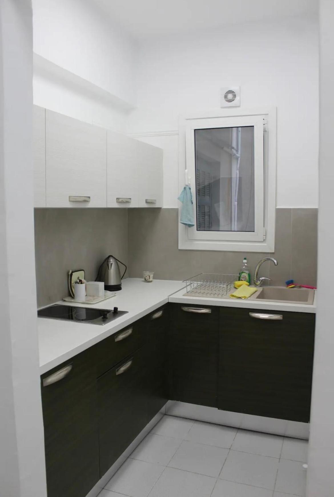 Cozy Apartment In Athens Center Exteriör bild
